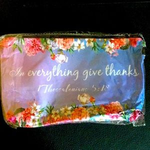 Cosmetic Makeup Bag In Everything Give Thanks Thessalonians 5:18 New Sea…